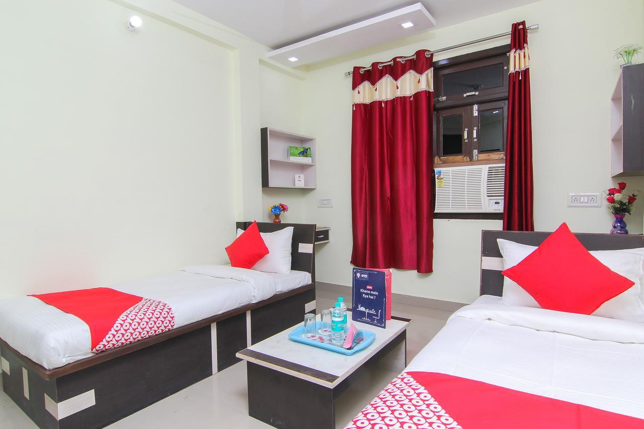Oyo 12446 Shree Sai Guest House Allāhābād Junction Kültér fotó