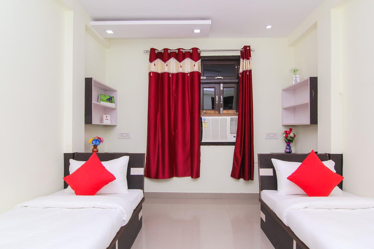 Oyo 12446 Shree Sai Guest House Allāhābād Junction Kültér fotó
