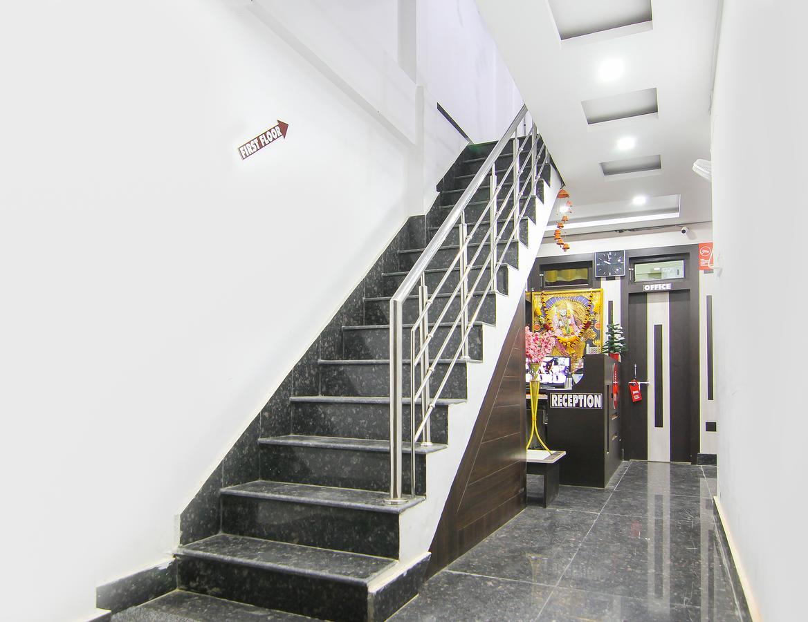Oyo 12446 Shree Sai Guest House Allāhābād Junction Kültér fotó